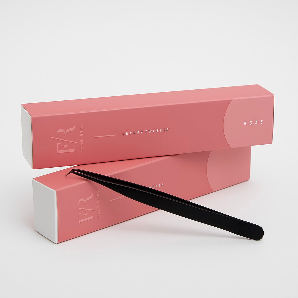 Noire Angled Tweezer #333
